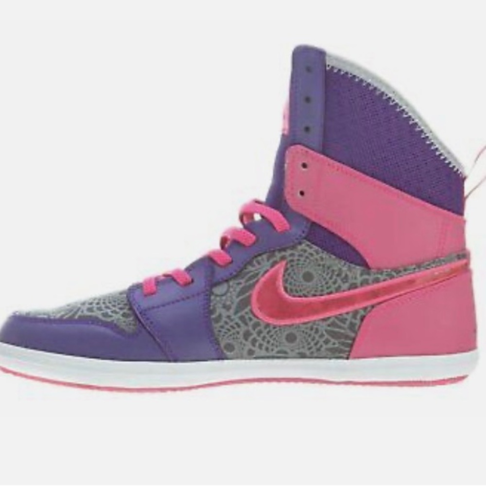 💥HOST PICK💥 Nike Air Jordan 1 Pink Purple High Tops Jordans